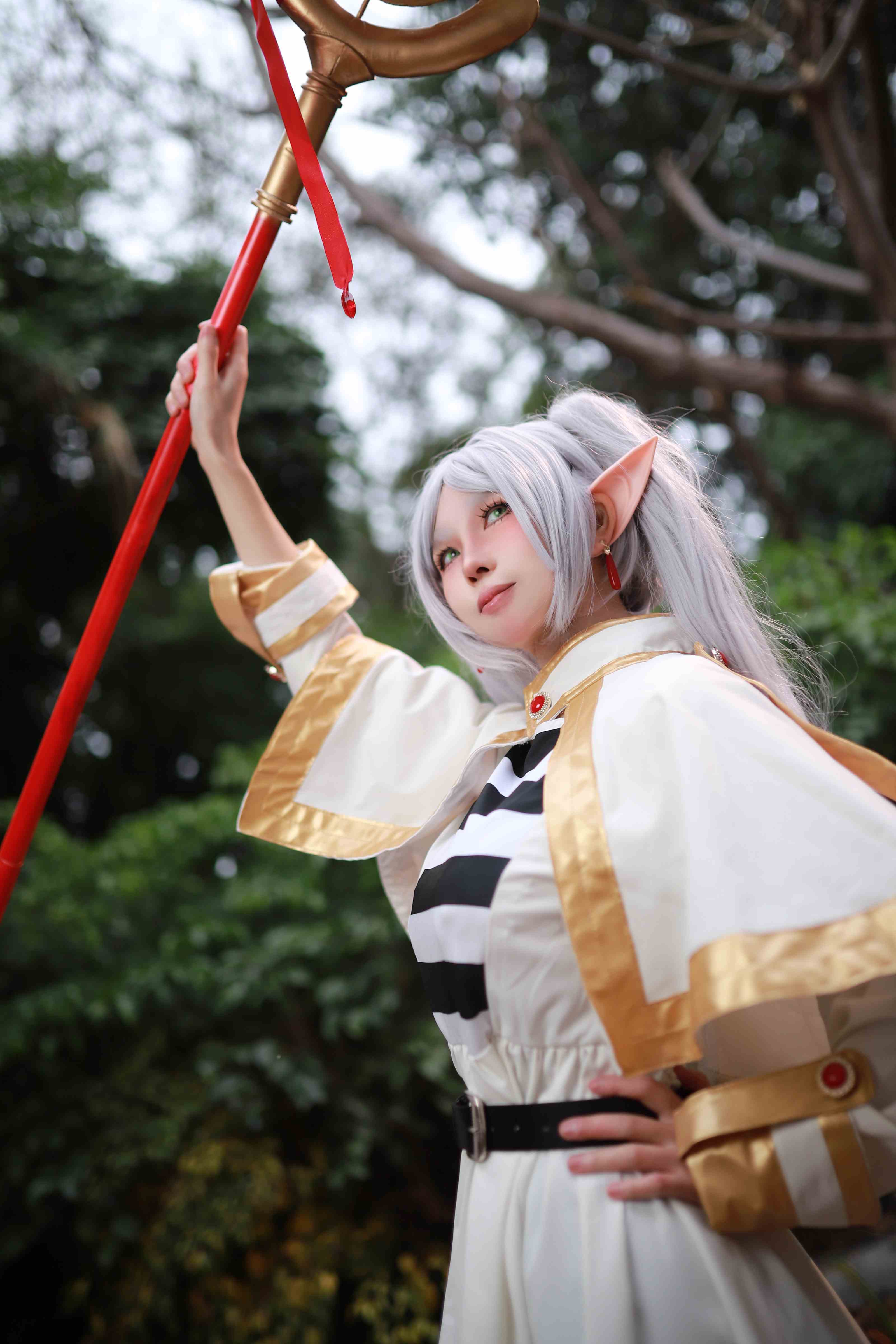 -Uesugi-hui-Nashi-Ochi-cosplay-Frieren---Sousou-no-Frieren-6jpg.jpg