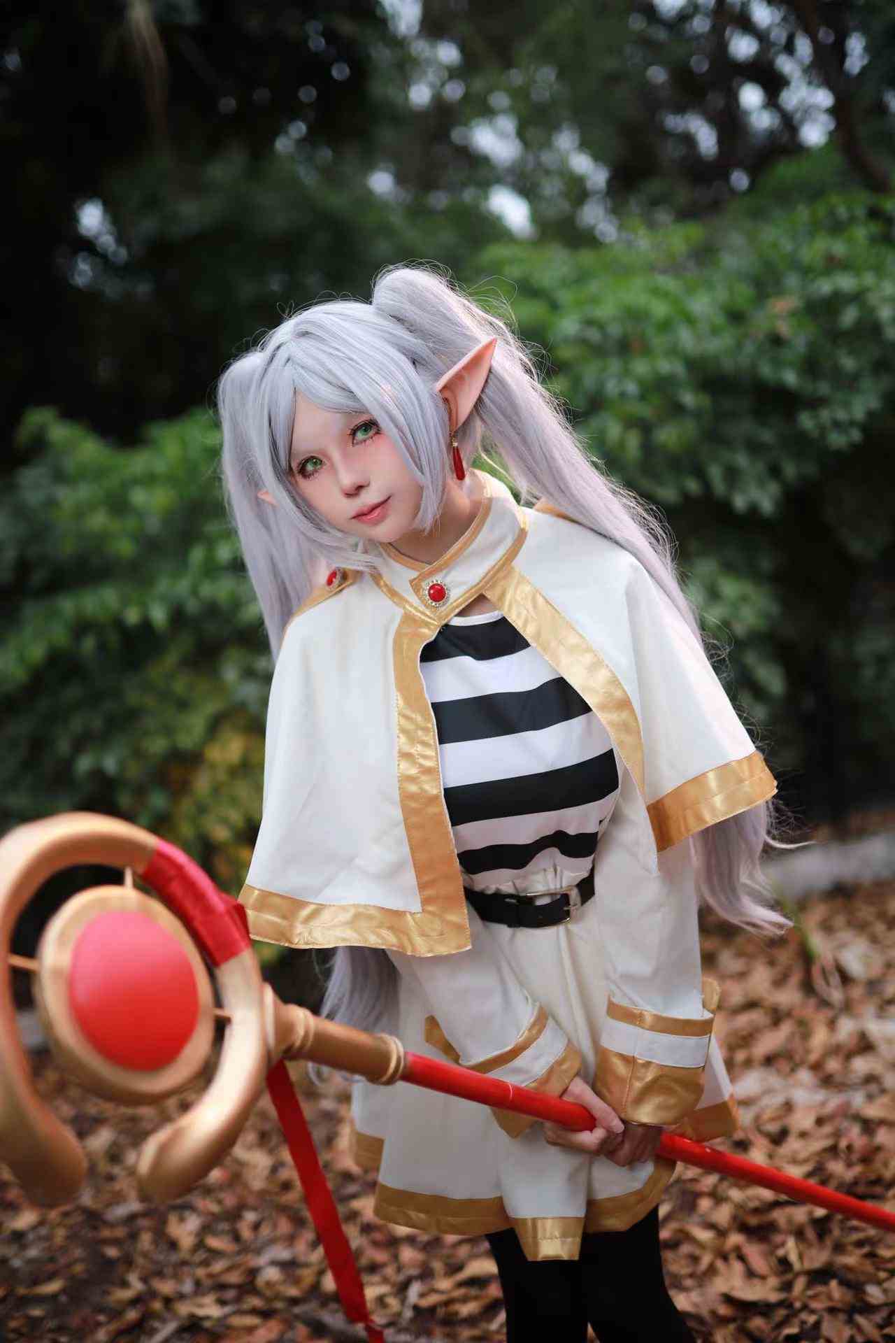 -Uesugi-hui-Nashi-Ochi-cosplay-Frieren---Sousou-no-Frieren-8jpg.jpg