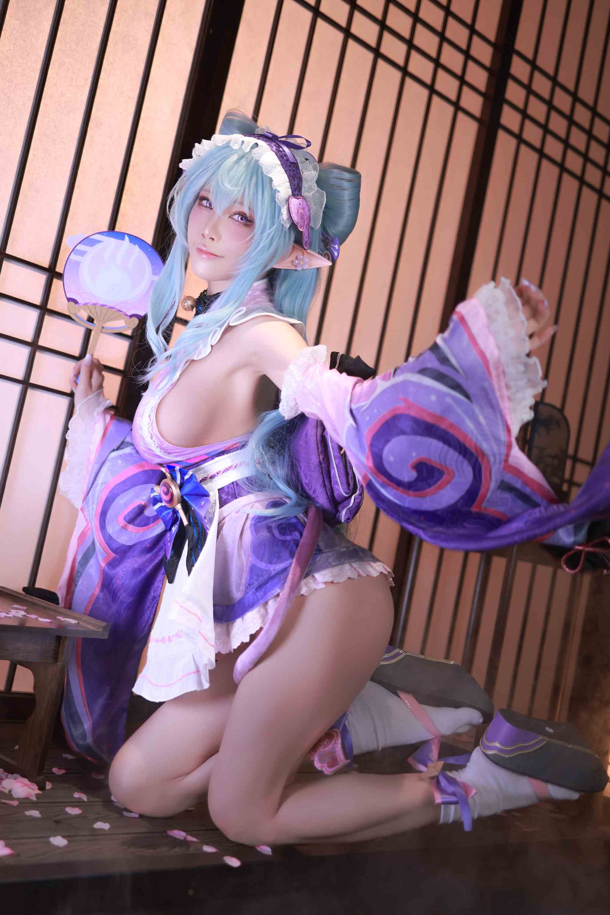 Aqua-cosplay-Yumemizuki-Mizuki---Genshin-Impact-1jpg.jpg
