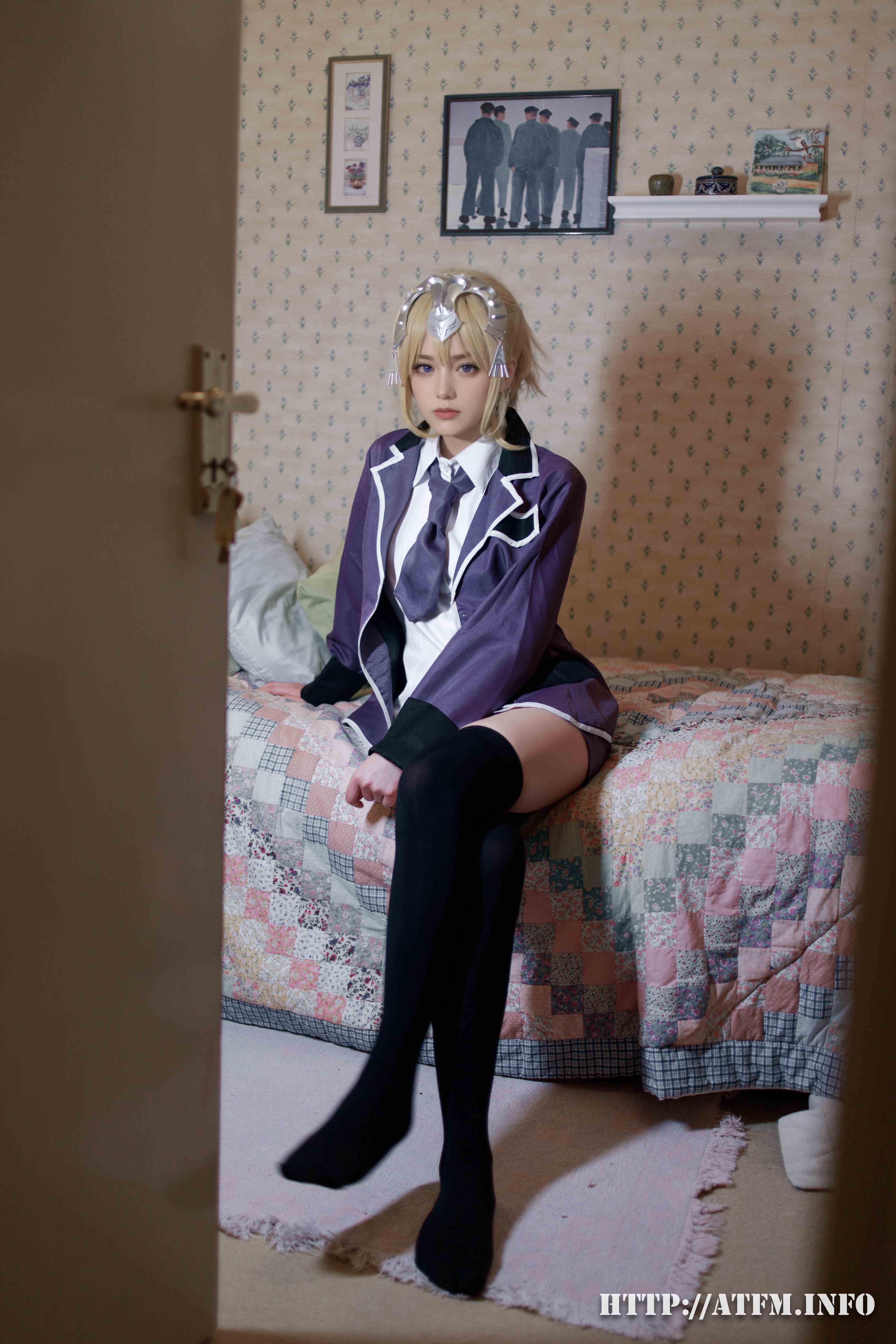 ATFM---Tsubaki-cosplay-Jeanne-dArc-JK---FateGrand-Order-3jpg.jpg