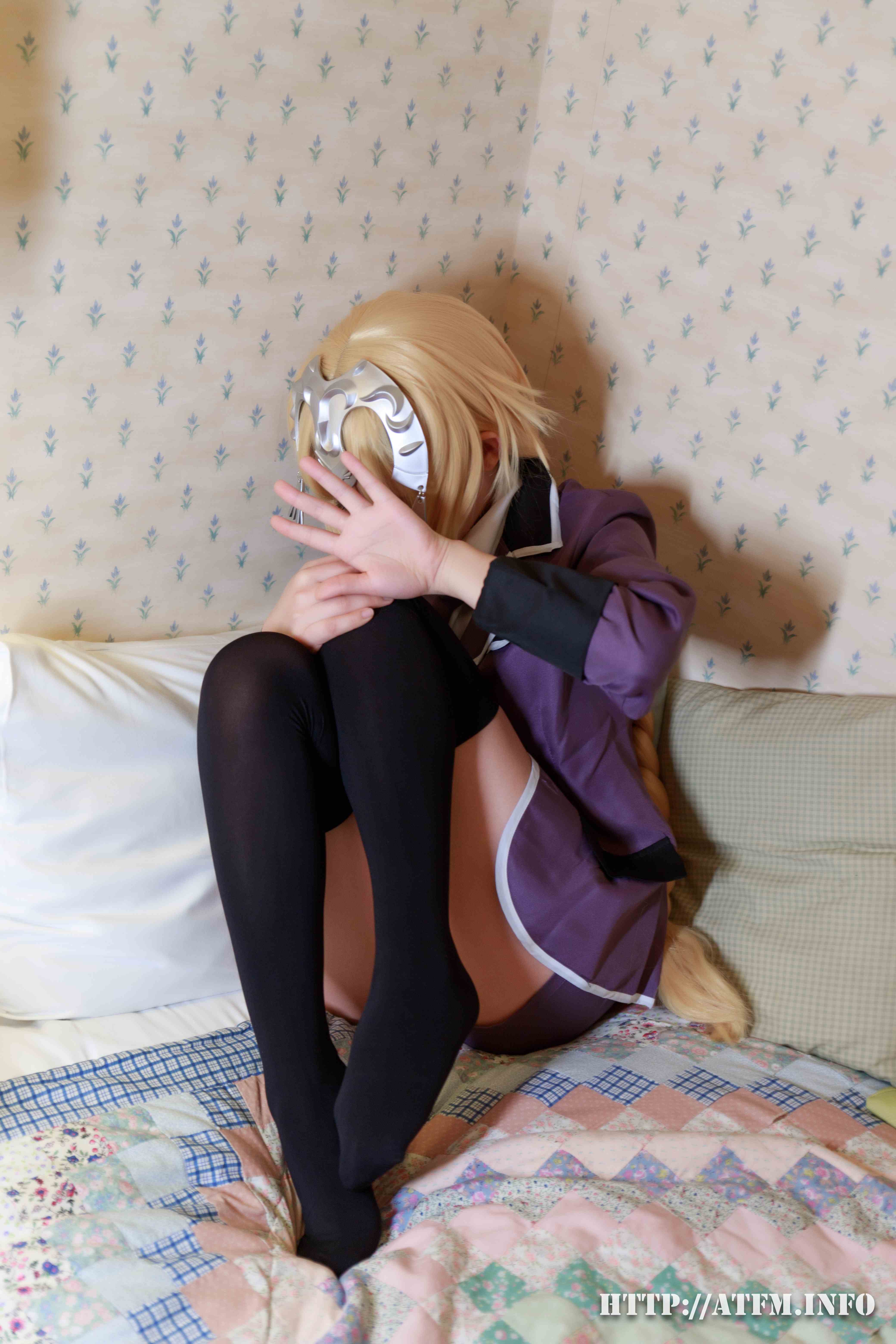 ATFM---Tsubaki-cosplay-Jeanne-dArc-JK---FateGrand-Order-8jpg.jpg