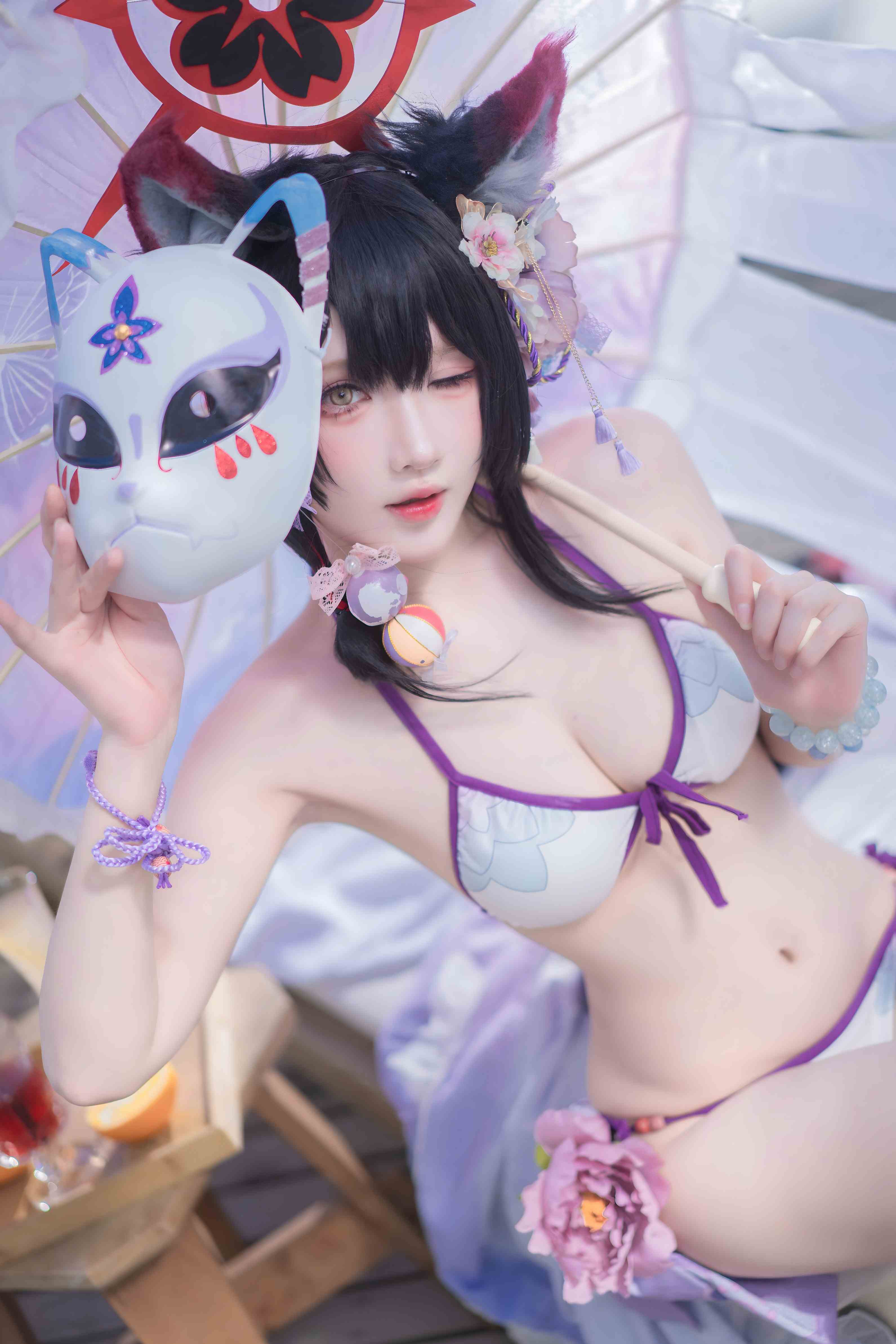 Abaoyeshitunia1--cosplay-Kosaka-Wakamo-Swimsuit---Blue-Archive-10jpg.jpg