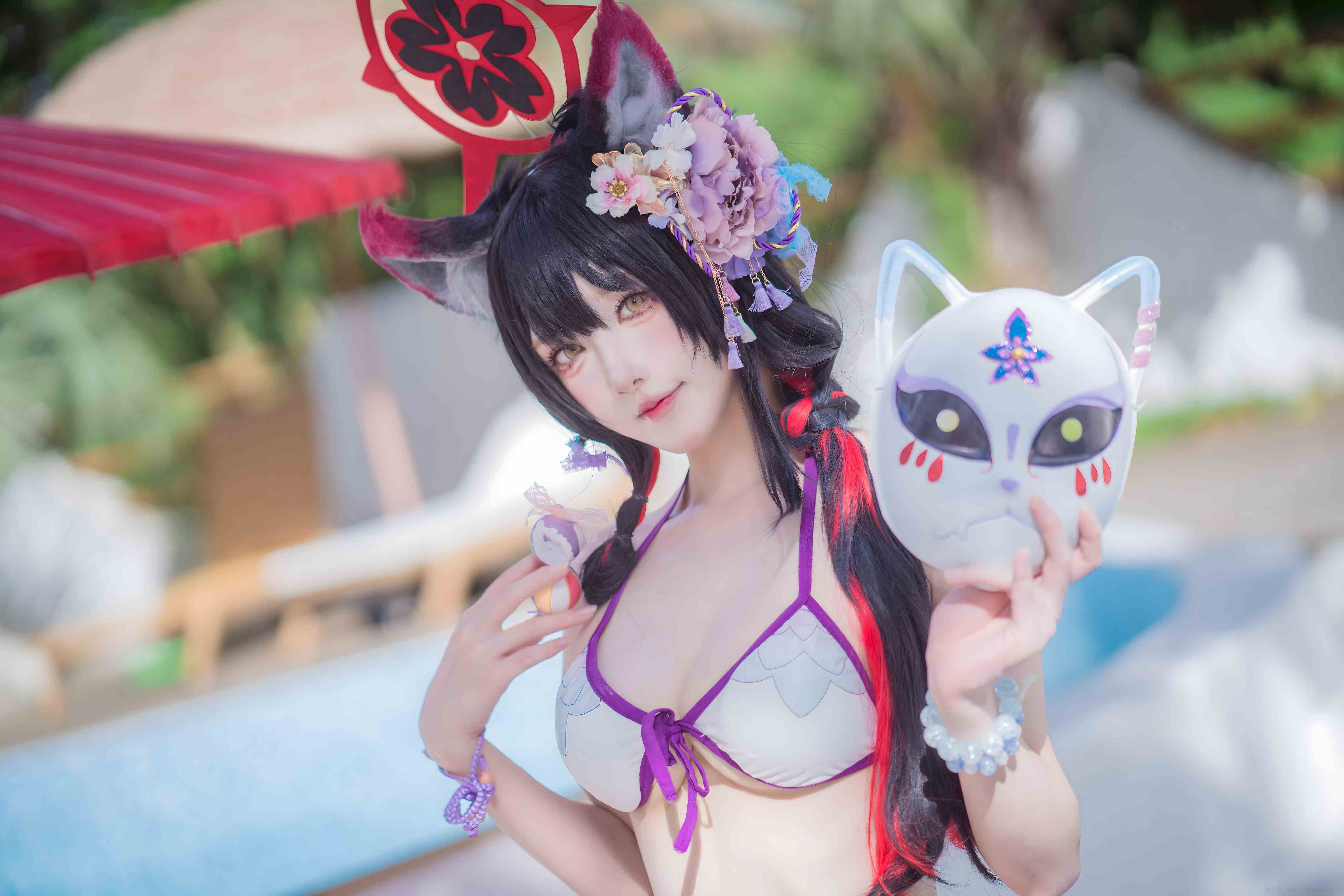 Abaoyeshitunia1--cosplay-Kosaka-Wakamo-Swimsuit---Blue-Archive-14jpg.jpg