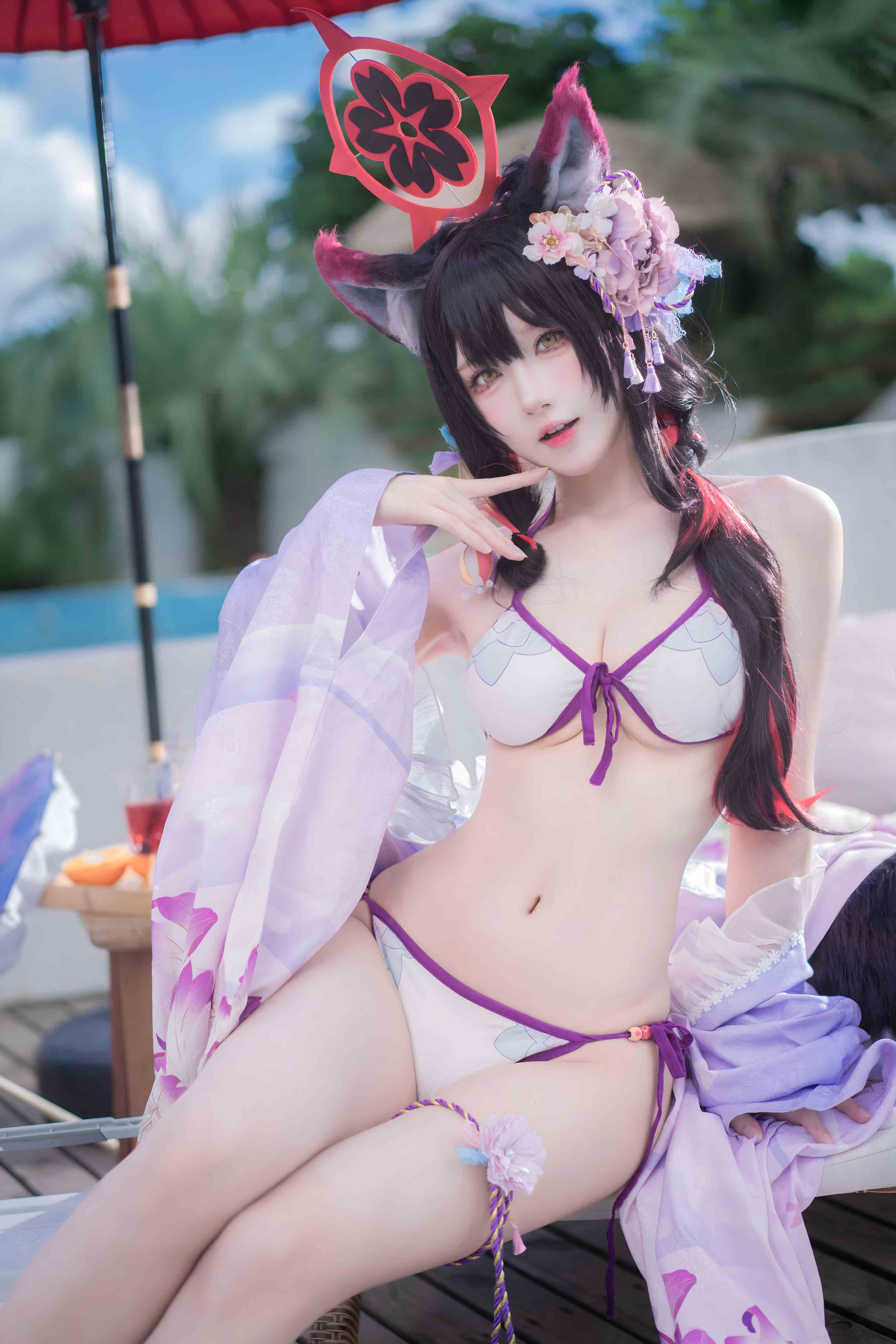 Abaoyeshitunia1--cosplay-Kosaka-Wakamo-Swimsuit---Blue-Archive-2jpg.jpg