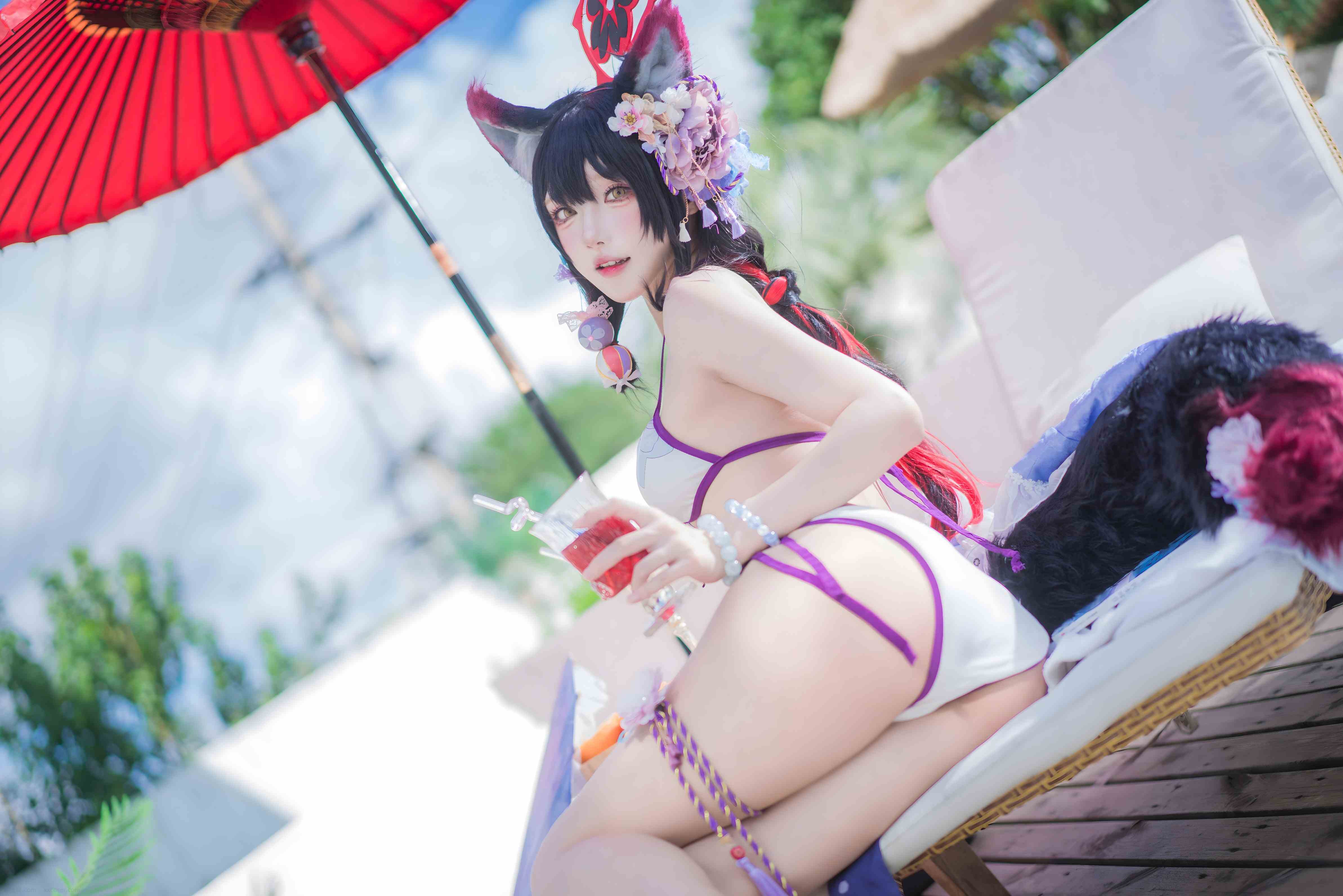 Abaoyeshitunia1--cosplay-Kosaka-Wakamo-Swimsuit---Blue-Archive-7jpg.jpg