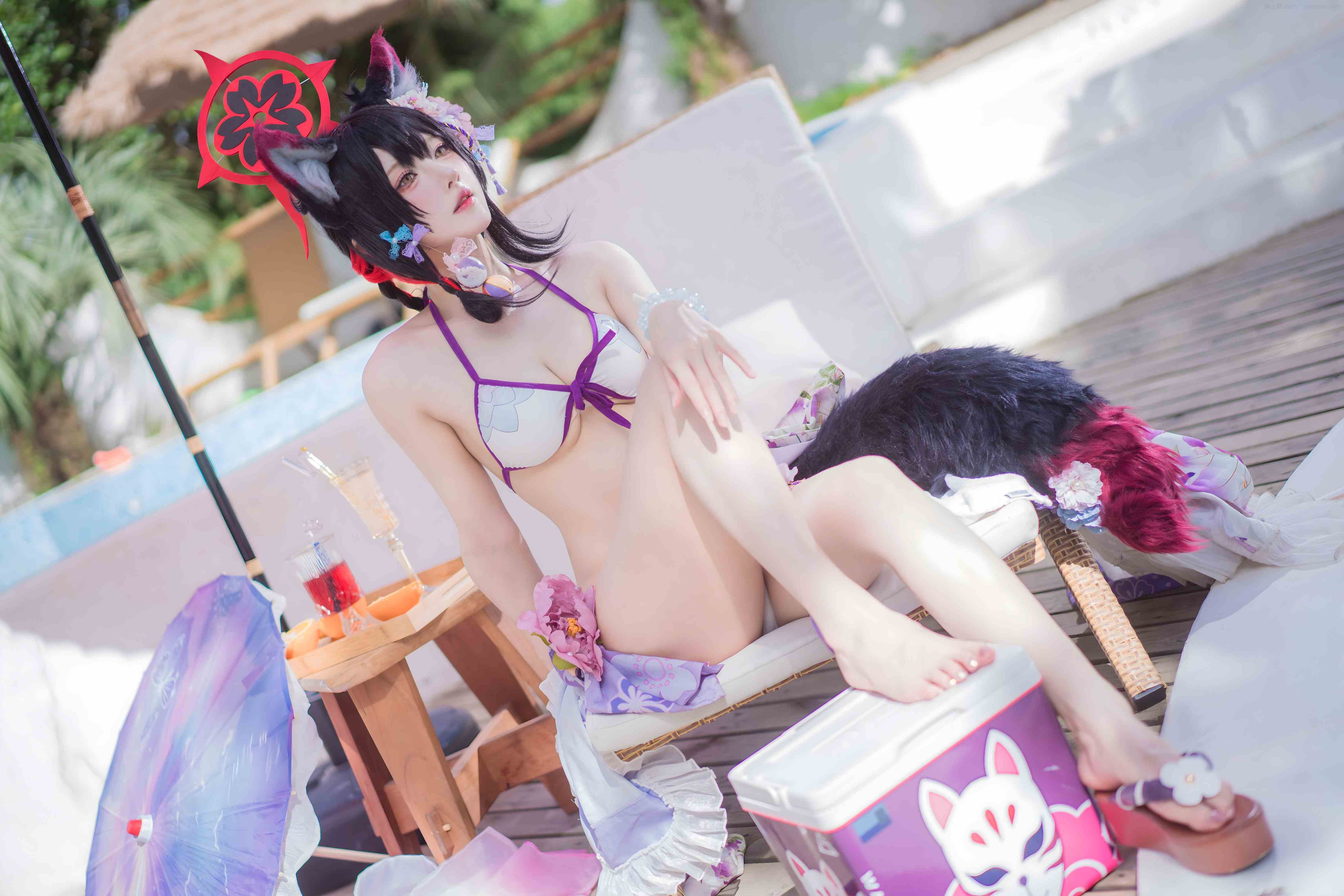 Abaoyeshitunia1--cosplay-Kosaka-Wakamo-Swimsuit---Blue-Archive-9jpg.jpg