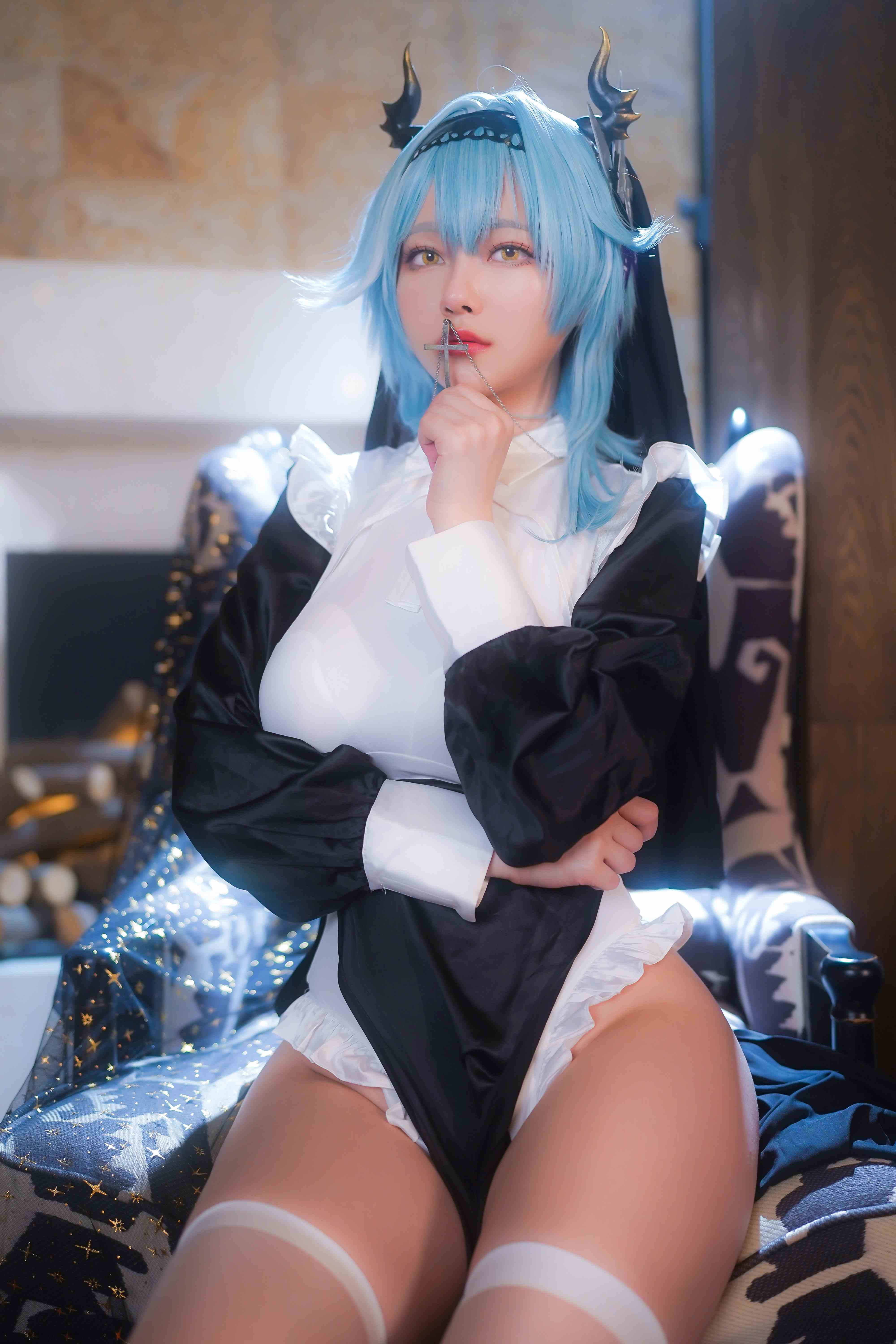 Arty-Huang-Arty-cosplay-Sister-Eula---Genshin-Impact-5jpg.jpg