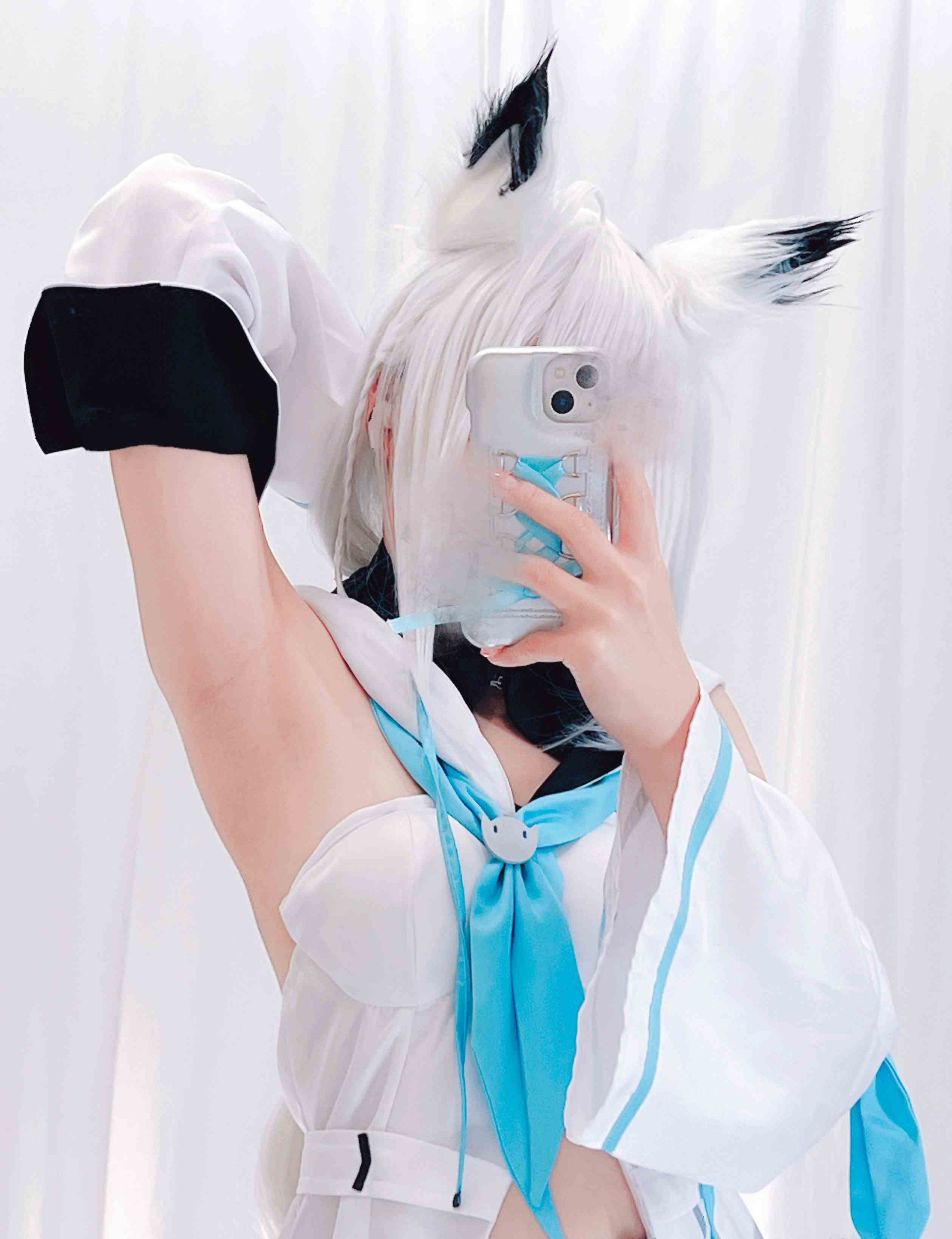 Ayame-Base-cosplay-Shirakami-Fubuki---Hololive-23jpg.jpg