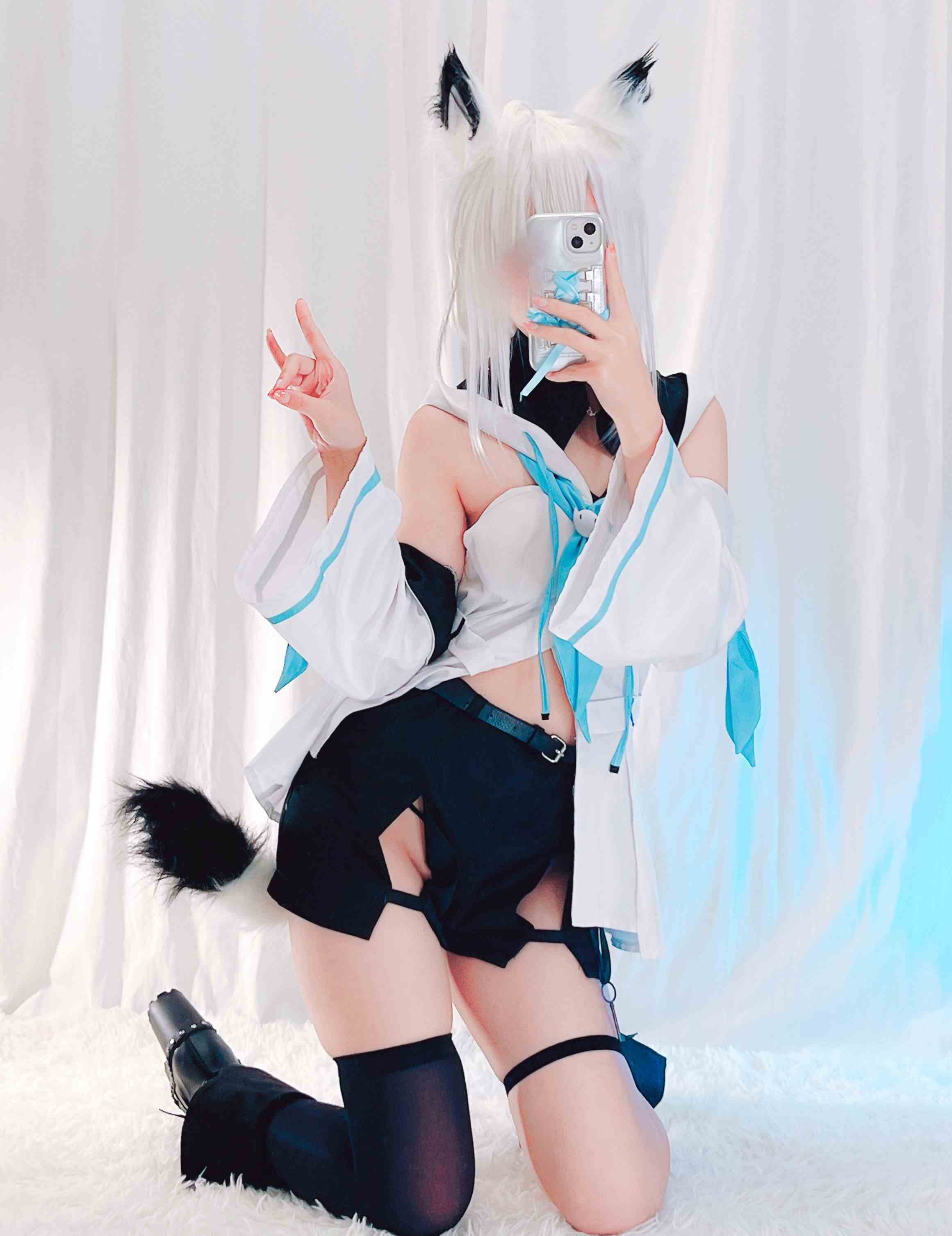 Ayame-Base-cosplay-Shirakami-Fubuki---Hololive-24jpg.jpg